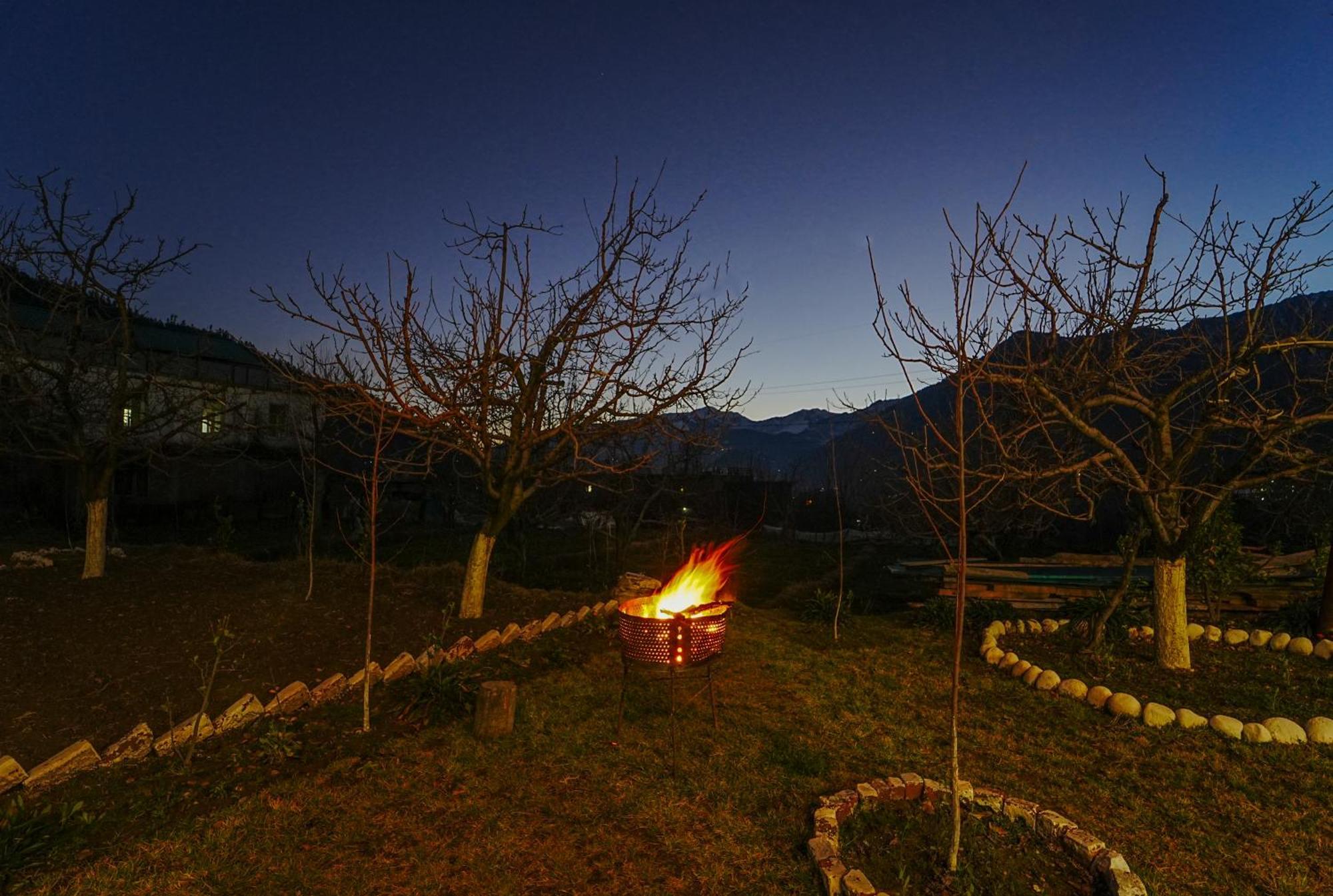 Orchard Heaven Villa Manāli Kültér fotó